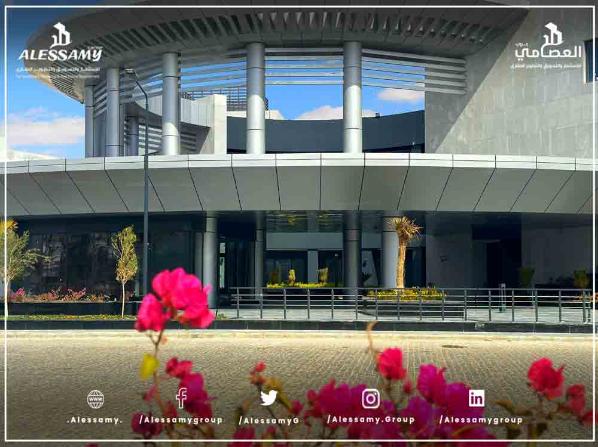 محل للبيع بمدينتي بمقدم وبتسهيلات بeast hub مساحه64م